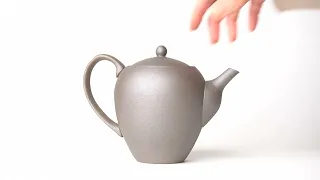 Nankei Tea Pot Acorn