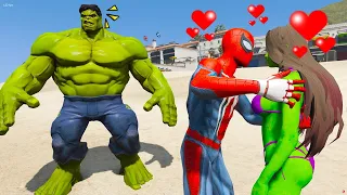 HOMEM ARANHA B3IJOU MULHER HULK NA FRENTE DO HULK NO GTA 5 !!!