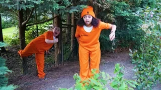 GIRLS PRISON ESCAPE!!