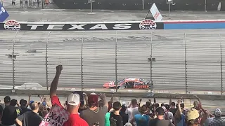 Chase Elliott WINS at Texas to snap winless streak! (Final laps & Polish victory lap from stands)