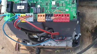 BFT BT A400 gate motor reprogramming (Mizo tawng)