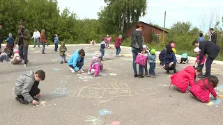 Выплаты 10 тысяч семьям с детьми. Спорный вопрос