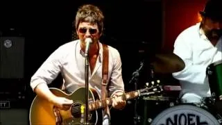 Noel Gallagher - The death of you and me / Live at V Festival