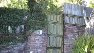 Elvis Presley _ Priscilla Presley_s 1174 Hillcrest Dr_ Beverly Hills Home.avi