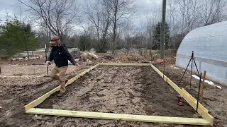 How  To Build A Strong 12 Ft Cattle Panel Greenhouse  ~ Step One