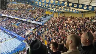 "JUST LIKE THE OLD DAYS, THERE'S NOBODY HERE" | WEST HAM FANS AT CHELSEA | AWAY DAY CHANTS ⚒️