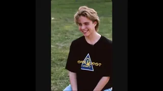 Jonathan Brandis (+2003) In Paradísum