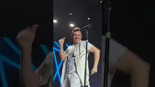 Nick being Nick and AJ wtf face 🤣 Backstreet Boys, Singapore 22.02.2023