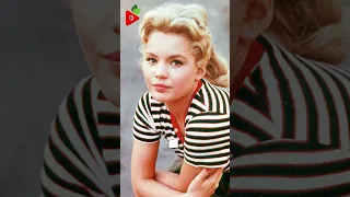 Tuesday Weld Husband & Boyfriend List - Who has Tuesday Weld Dated?