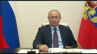 Putin rolling his pen / Путин катает ручку