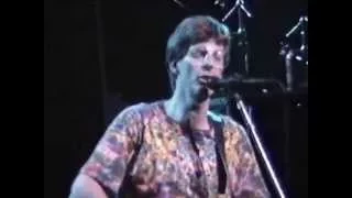 Box of Rain (2 cam) - Grateful Dead - 10-20-1990 ICC, Berlin, Germany (set1-09)