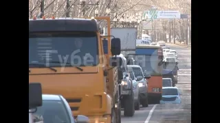 Незначительная авария стала причиной серьезной пробки в Хабаровске.  Mestoprotv