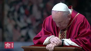 10 aprile 2020 Papa Francesco celebra la Cerimonia della Passione di Nostro Signore Gesù Cristo