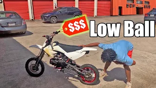 Buying The CHEAPEST DirtBike I Can Find In A Storge Unit!!