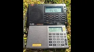 SSB Battle: Tecsun PL-660 Vs Xhdata D-808 on 20mt band - SWL