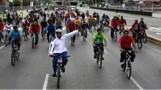 Vea la caída de Nicolás Maduro de la bicicleta