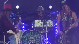 "Cat Dragged In & Ride the Wind & Talk Dirty to Me & Mama" Poison@Hershey, PA 7/12/22