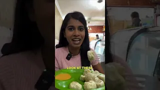 Eating $0.80 Momo in Kathmandu, Nepal🇳🇵