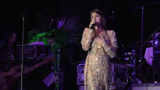 Lily Meola performs Day Dream NYE 2019 Wailea 4K