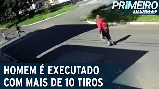 Homem é executado com mais de 10 tiros após levar filha à escola | Primeiro Impacto (09/02/22)