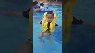 berenang