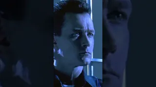 T-1000 goes through bars