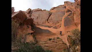 Canyoneering and packrafting in Arizona - Falling Cow Canyon - Page area