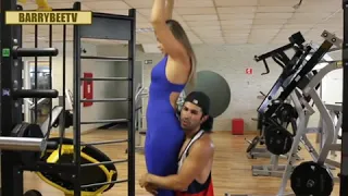 KISSING PRANK - EXTREME GYM EDITION!