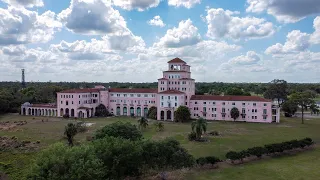 Exploring Massive ABANDONED Pink Hotel in Florida!