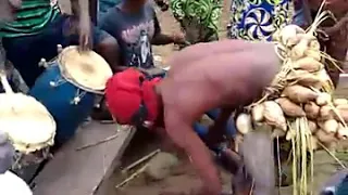 La danse culturelle annuelle d'Agoué Adjigo ( Agbolou)