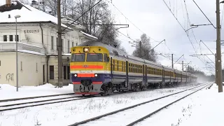 Тройной дизель-поезд ДР1А-254+291+222 на о.п. Кегумс / Triple DR1A-254+291+222 DMU at Kegums stop