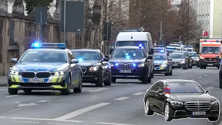 Person upset with VIP motorcade | Police activity during Munich Security Conference 🚓