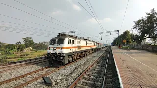 Back to back 16 Trains Poorva+ Rajdhani+ Shatabdi+ Duronto attacks at 130 kmph - Indian Railways