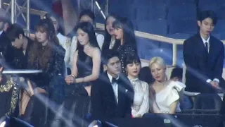 191126 AAA FANCAM DANIEL, SEONG WU, YOONA, KWANG SOO, RED VELVET, AB6IX reaction to MOMOLAND