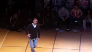 UK Bboy Champs 2011 Popping Semi-final - Bruce FR vs Kite JP