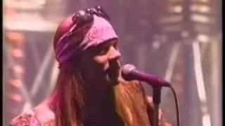 Guns N Roses classic live on studio TV