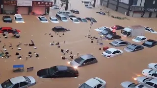 City under sea, China dam release water! Many cars damage in Fujian