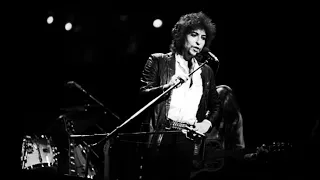 Bob Dylan ~ Señor (Tales Of Yankee Power). Charlotte Coliseum, North Carolina. 10th December 1978