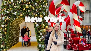 [4K]🇺🇸NYC Christmas Walk🎄✨Radio City, Rockefeller Center & Saks Fifth Avenue in Manhattan 2022