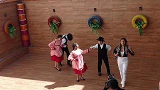 Bailando Huayño Sucrense en el Programa " Mañana y media" - Ballet Folklórico Nueva Esperanza