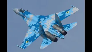 Самолет Су-27 ВВС Украины исполнил "бочку" во время сопровождения  бомбардировщиков США B-52H