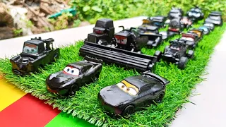 Clean up muddy mini Cars & disney car convoys! Play in the garden #063