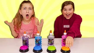 Don’t Push the Wrong Button Slime Challenge! | JKrew
