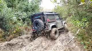 Land Rover Defender 90 TD5 - 37''  **OFF ROAD Mudding Hard**