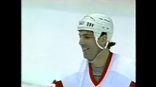 Chris Chelios' First Goal as a Red Wing - 3/26/99