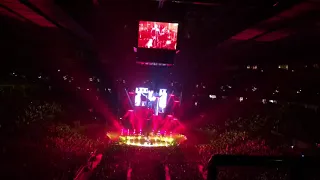 BILLY JOEL LIVE - WE DIDN’T START THE FIRE PORTLAND OREGON DEC 8th 2017!!!!