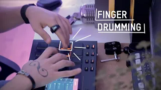 Live finger Drumming on the MPC live