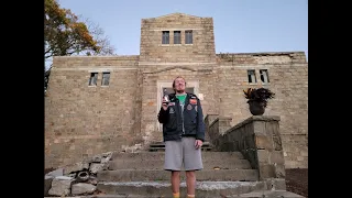 Roger Williams Abandoned Mausoleum Update!  And I Drink a 32 Year Old Ice Beer!