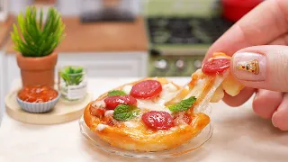 Delicious Miniature Pepperoni Pizza! Real Food Reduced Mini Kitchen