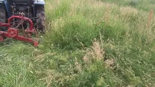 Покос травы сегментной косилкой